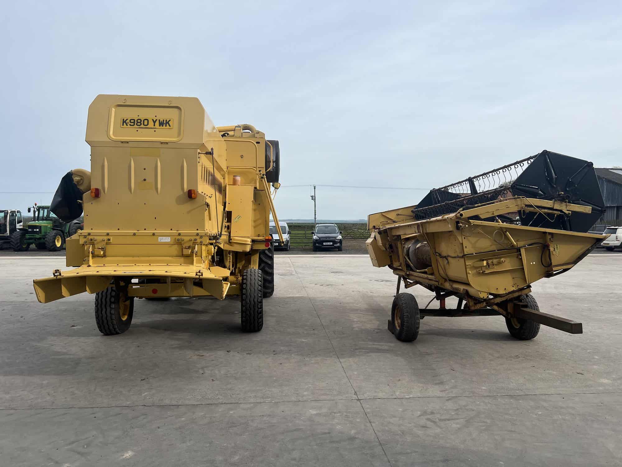 NEW HOLLAND TC54 COMBINE **VIDEO INSIDE** - GM Stephenson Ltd