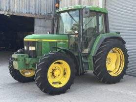 JOHN DEERE 6310