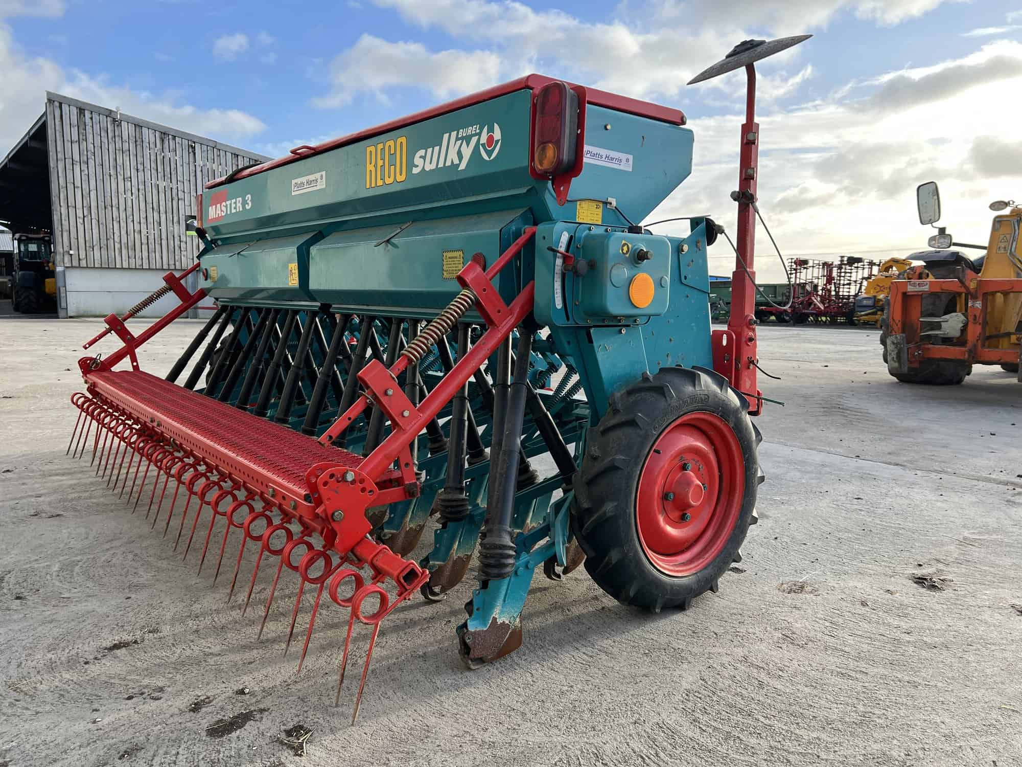 SULKY MASTER BOX DRILL *IMMACULATE* - GM Stephenson Ltd